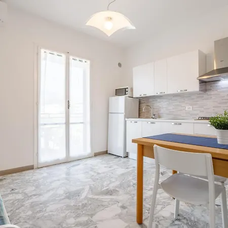 Mizar 2 Daire Pietra Ligure