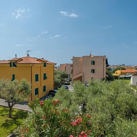 Apartment Mizar 2 *