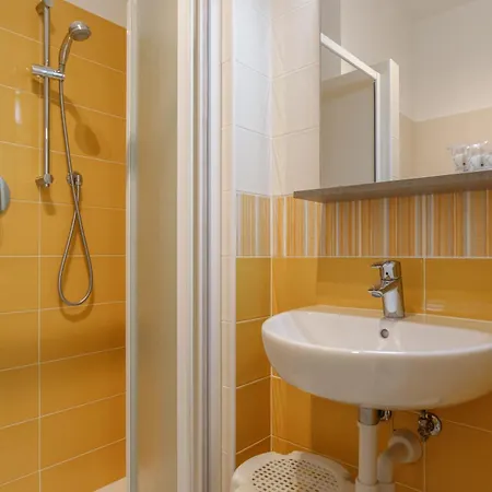 Mizar 2 Apartment *