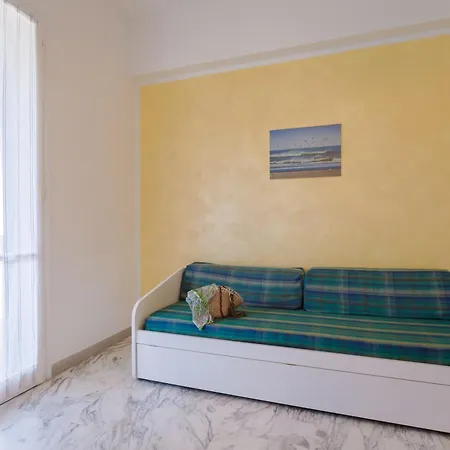 Mizar 2 Apartment *