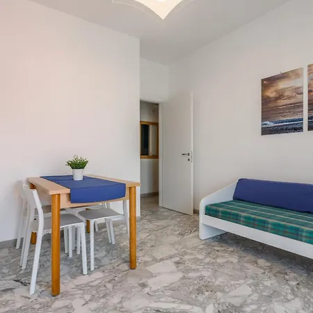 Mizar 2 Apartment