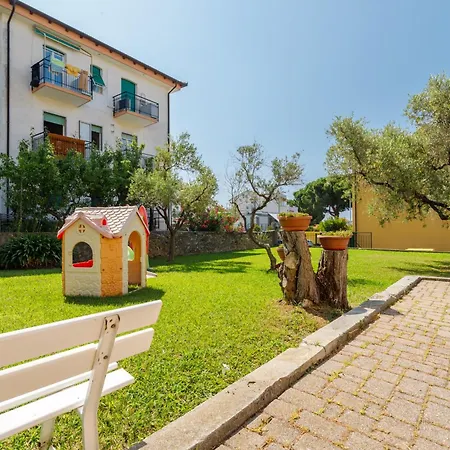 Apartamento Mizar 2 *